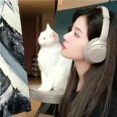 校草是女生
